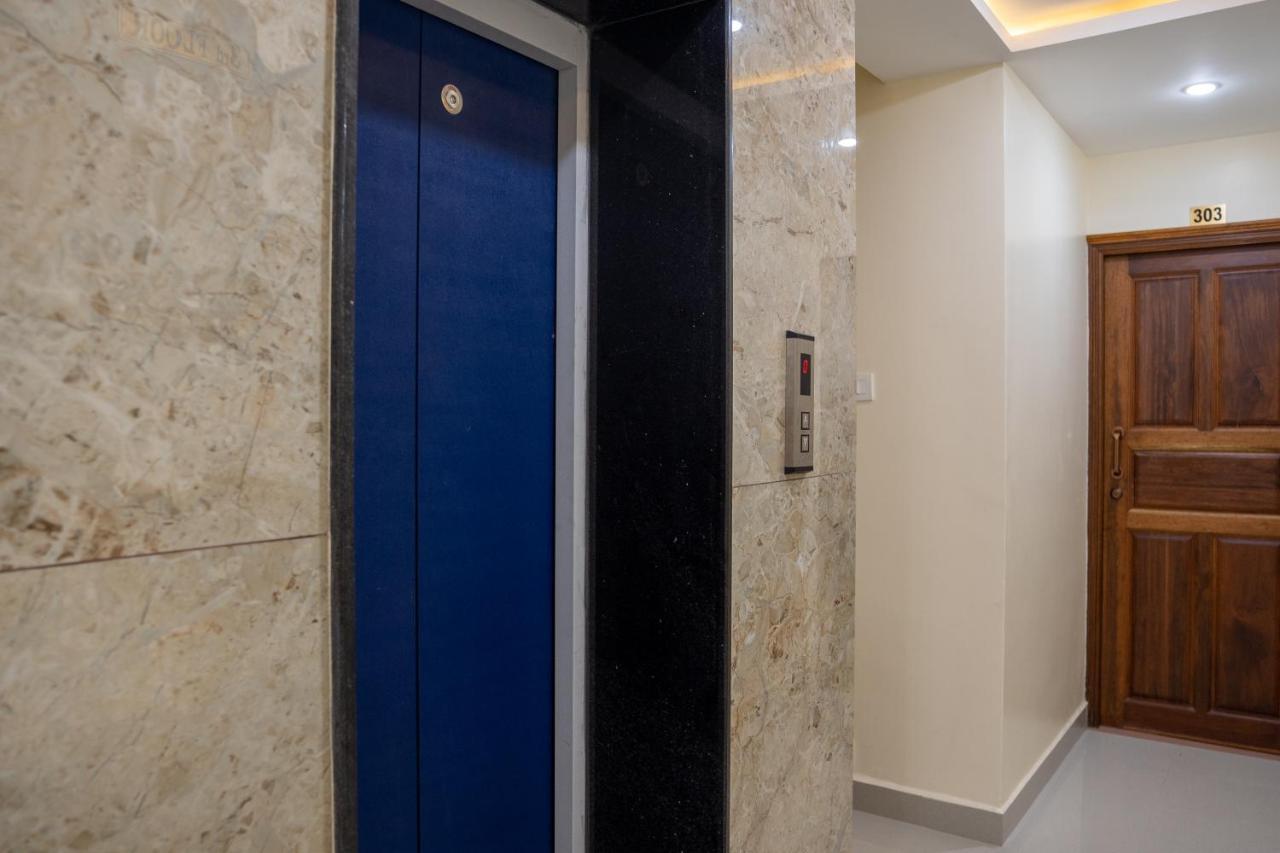 Le Suresh Guest House Puducherry Eksteriør billede